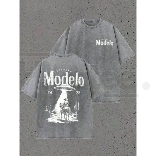 Modelo UFO Cowboy Vintage Washed T-Shirt – 230g Heavyweight Retro Streetwear